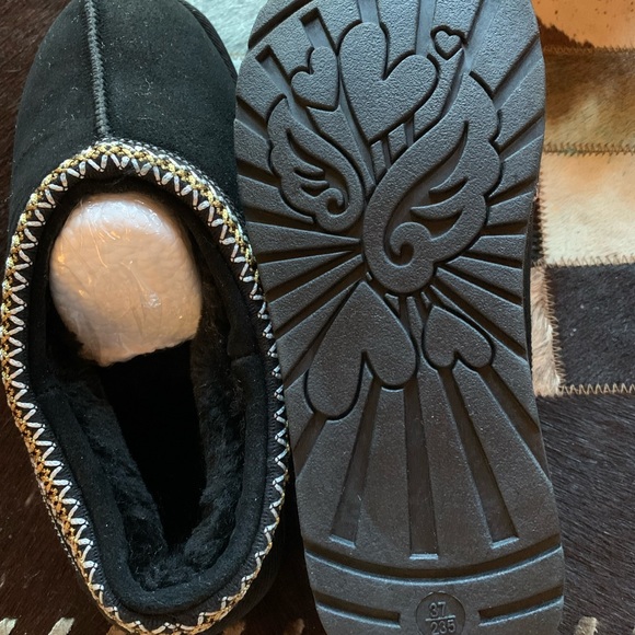 Velour Clogs - Picture 3 of 3